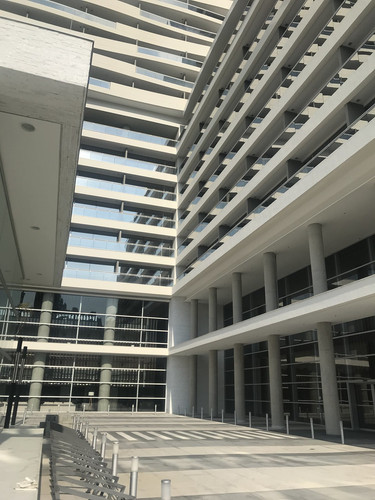 27513055067 ef19417d06 h.jpg