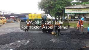 Pengaspalan Jalan Dan Jasa Aspal Hotmix Gianyar.jpg