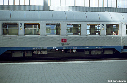 1997 08 29 17 Bnrzb725 22 34065 R Mi MuenchenHbf a.jpg