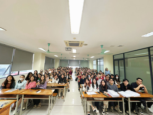 retouch 2023121120065194.jpg