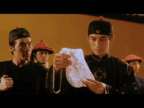 ezgif 2 37e21bfbc2.gif