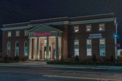 West Avenue Bank and Medical 2.png