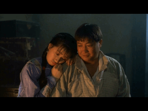 ezgif 2 95114e3930.gif