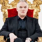 Screenshot 2023 12 12 at 20 02 27 taskmaster greg davies.jpg (JPEG Image 900 × 450 pixels).png