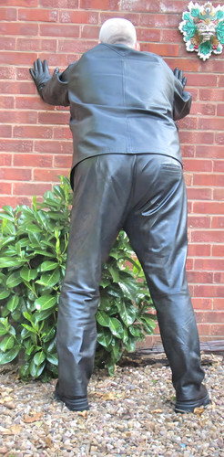 IMG 3029Leather fotor 202404278101.jpg