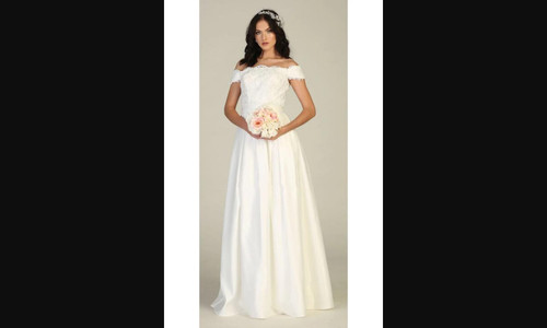 Exquisite Bridal Couture: Wedding Dresses | FormalDressShops.jpg