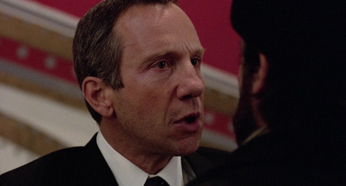 Moscow.on.the.Hudson.1984.1080p.BluRay.DD+5.1.x264 playHD 003.jpg