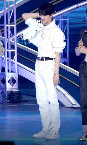 Screenshot 2024 04 28 17 58 15 827 com.sina.weibo edit.jpg