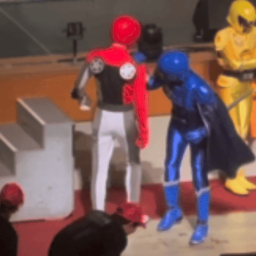 36vb53a49ode5745ahdl3bppe.gif