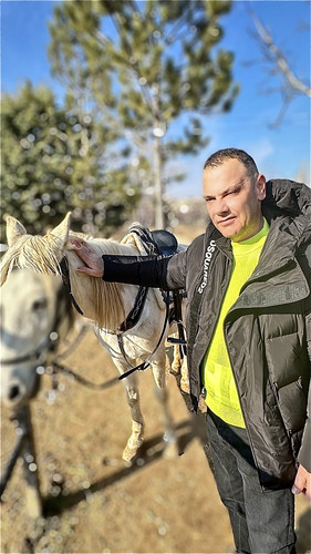 ibrahim murat gunduz horse love.jpg