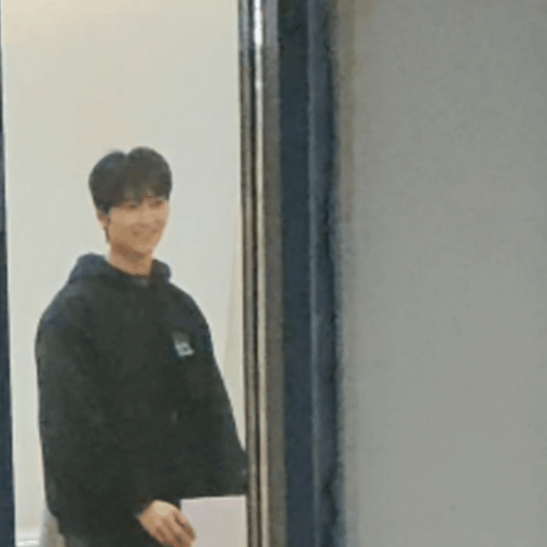 IMG 2024042821 5730 8090.gif
