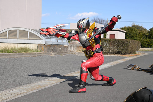 6mx2b583s8dbgfilsedbj6gnr.jpg