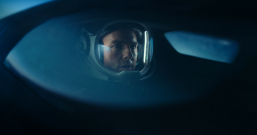 Top.Gun.Maverick.2022.1080p.BluRay.x265.10bit WiKi.mkv 20240305 204132.622.png