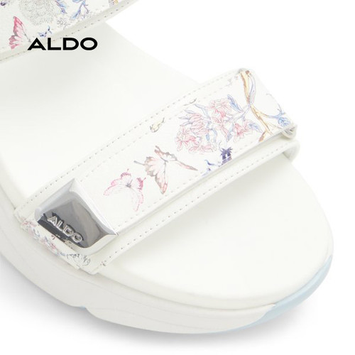 colbie multi 965 002 029 alt4 sq wt 600x600.jpg