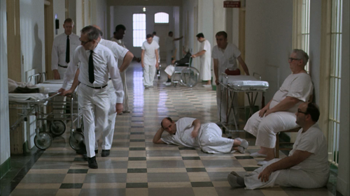 Top031.飞越疯人院(35周年纪念版).One.Flew.Over.the.Cuckoo's.Nest.1975.Bluray.1080p.x265.AAC(5.1).3Audios.GREENO.png