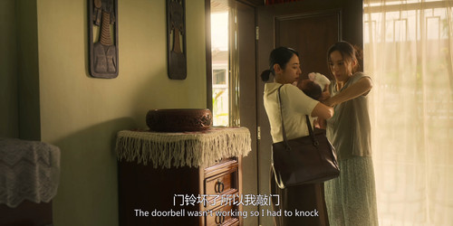 Confinement.2023.2160p.WEB DL.DDP5.1.H265 MISS.mk(1).png