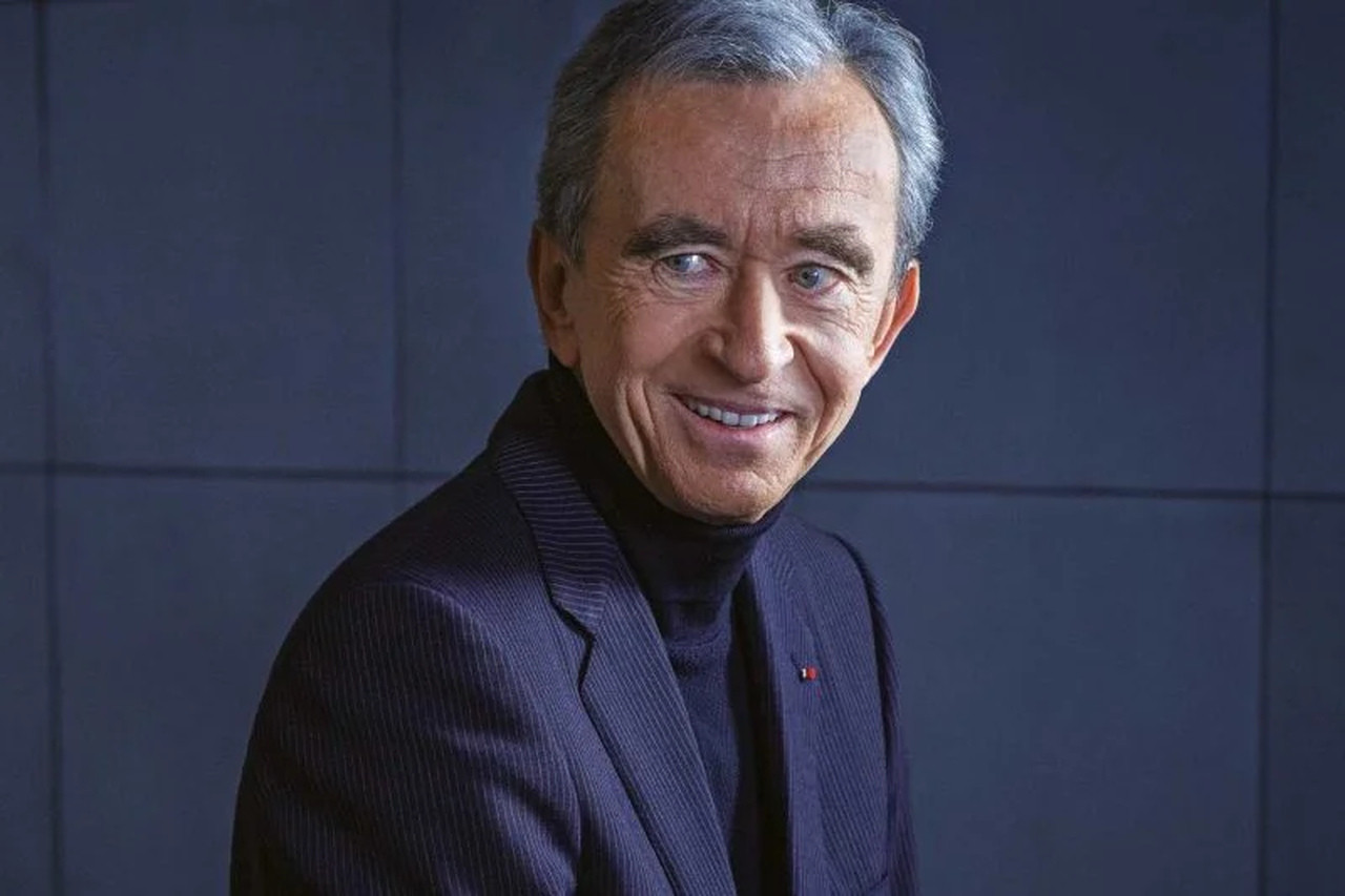 Bernard Anault 800x533 Easy Resize.com