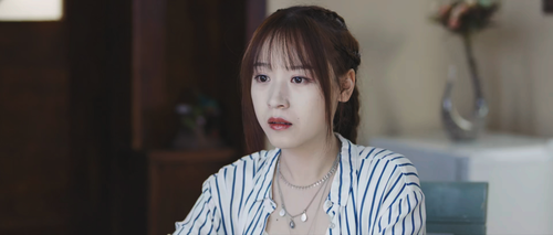 The.War.of.Werewolf.2021.2160p.WEB DL.AAC.H265.HDR MISS.mkv 20240306 000129.526.png