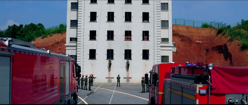 特勤精英之生死救援 特勤精英之生死救援 fhd AVC.mkv 20240311 001036.735.png