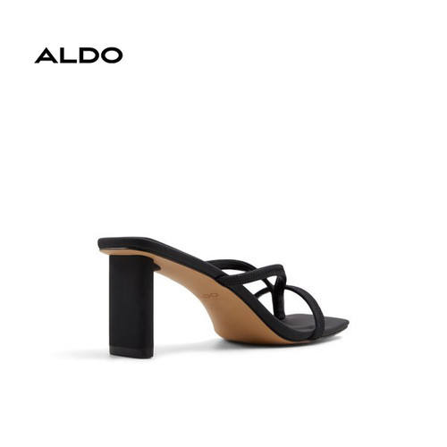 sanne black 001 002 007 alt1 sq wt 600x600.jpg