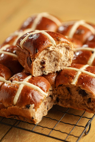 HOT CROSS BUNS 1..jpg