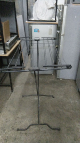 CLOTH HANGER.jpg