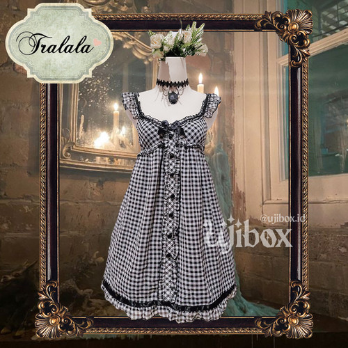 dress 06.jpg
