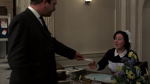 The.Mind.of.Mr.Soames.1970.1080p.AUS.Blu ray.AVC.LPCM.2.0 Tux.00007.m2ts.scr2.png