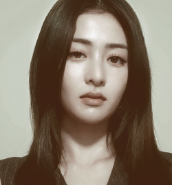 dorothy baek.png
