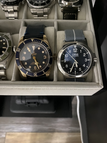 0556DC58 5904 45BF 8C4D 4B27361D5E56.jpg