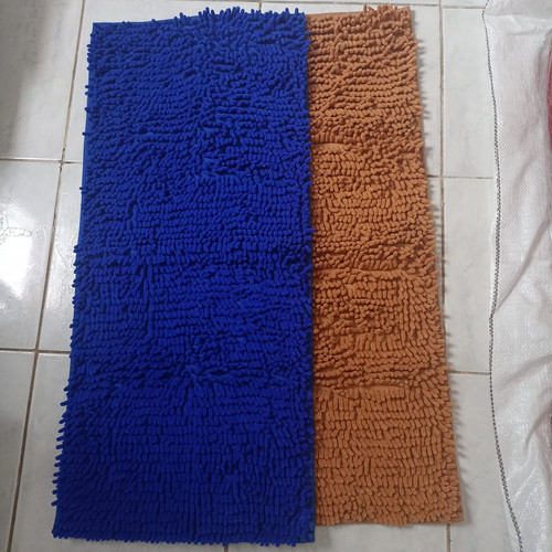 Tapete macarrao banheiro Azul Copia.jpg