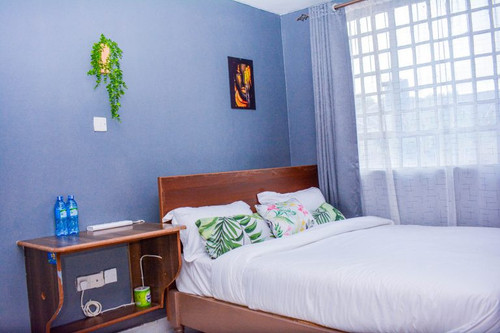 Family Room 1 1 768x512.jpg