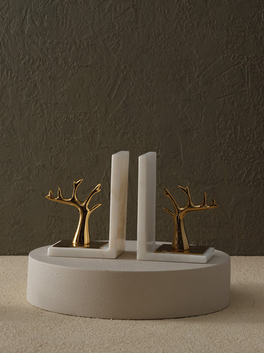 MRLTH 107 1057 1.jpg