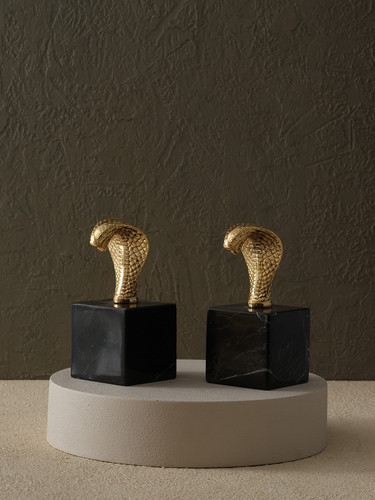 MRLTH 107 1064 1.jpg