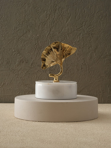 MRLTH 105 1082 1.jpg