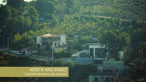 Cute blonde skinny dip pool sex.jpg