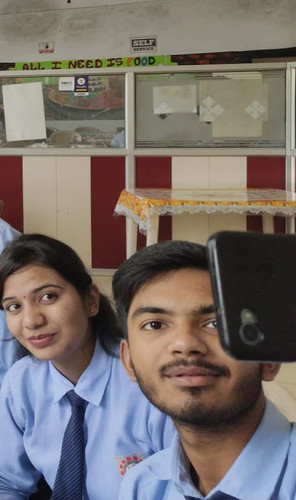 sakshi4.jpg