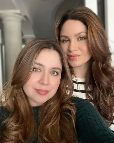 lauranoora.webp