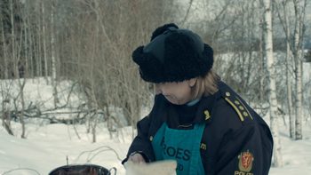 Lilyhammer.S01E03.Guantanamo.Blues.1080p.NF.WEB DL.DD5.1.H.264 SiGMA.mkv.0:39:09.optimized=high.widt.png