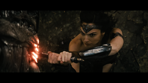 Batman.v.Superman.Dawn.of.Justice.2016.Remastered.IMAX.UHD.Blu ray.2160p.10bit.HDR.2Audio.TrueHD(Atm.png