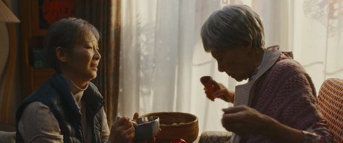 About.My.Mother.2021.2160p.WEB DL.DDP5.1.H265.HDR MISS.mkv 20240118 191828.030.png