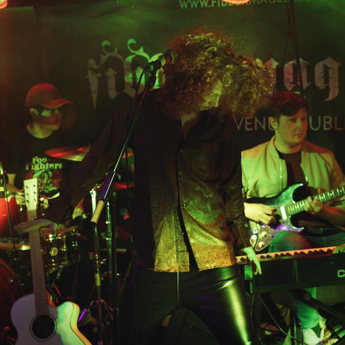 macrua official 1704793760 3276369986383416988 3252753607.jpg