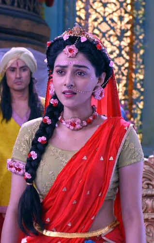 ohh mallika v0 foosl5pe51dc1.jpg