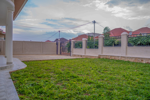 1ECFFE5D 691E 4404 A397 ADAB6E39E876.jpg