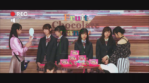 【MV full】隣の彼はカッコよく見える [プラチナガールズ] HKT48[公式].mp4 snapshot 02.18.671.png