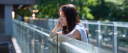 Stay.with.Me.2022.2160p.WEB DL.DDP5.1.H265 MISS.mkv 20240122 233456.888.png