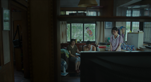 Walking.Past.the.Future.2017.2160p.WEB DL.AAC.H265 MISS.mkv 20240120 135816.495.png