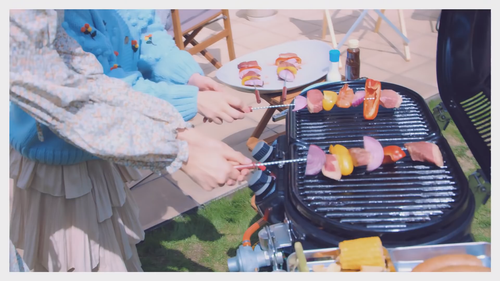 【MV full】「SNS WORLD」 HKT48[公式].mp4 snapshot 02.10.171.png