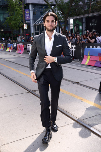 MV5BZDUxNDE4ZjktNTM5Zi00YjcwLTkyZmQtMDM0Mjk0ODQ0ZjhmXkEyXkFqcGdeQXVyMDM2NDM2MQ@@. V1 .jpg