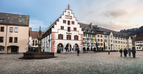 3CF52CBA 5E54 45E2 8615 AA1C2AA3A6AC.jpg